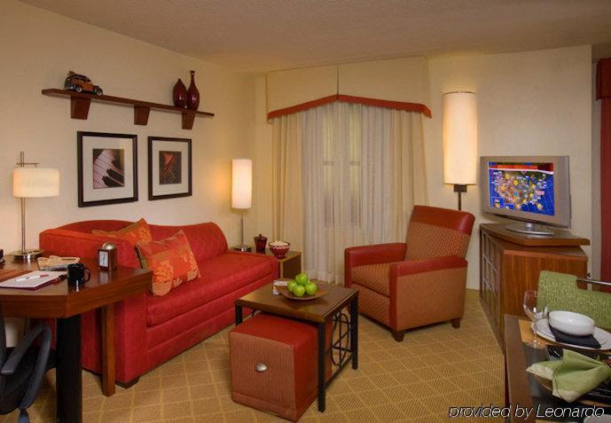 Residence Inn By Marriott Springfield Old Keene Mill Стая снимка