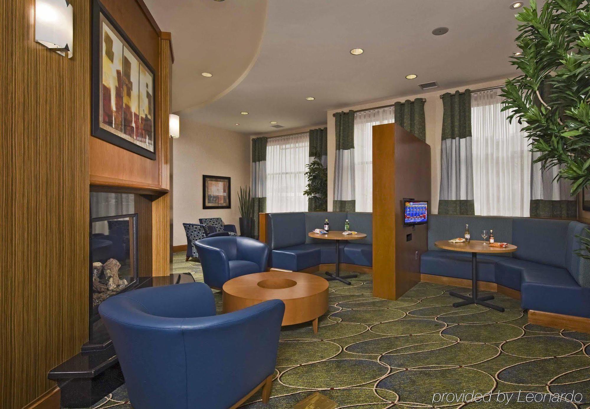 Residence Inn By Marriott Springfield Old Keene Mill Екстериор снимка