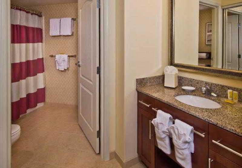 Residence Inn By Marriott Springfield Old Keene Mill Екстериор снимка