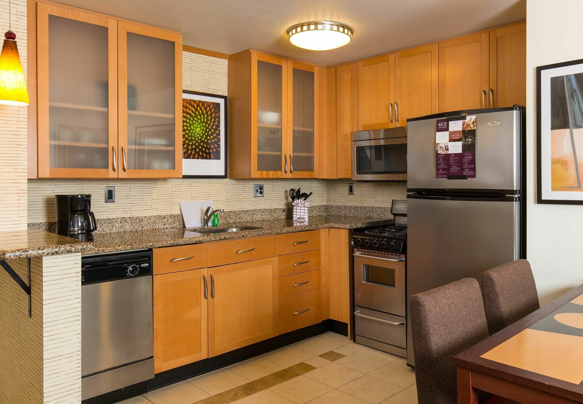 Residence Inn By Marriott Springfield Old Keene Mill Екстериор снимка
